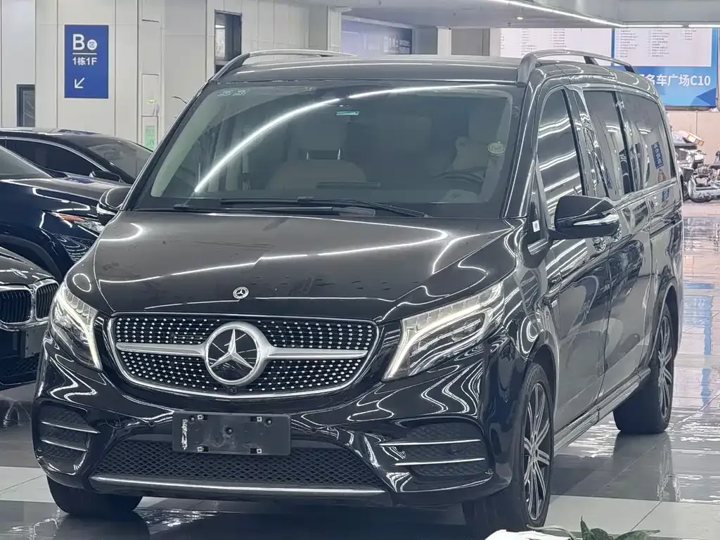 Mercedes-Benz V-Class 2021 из CN, фото 1