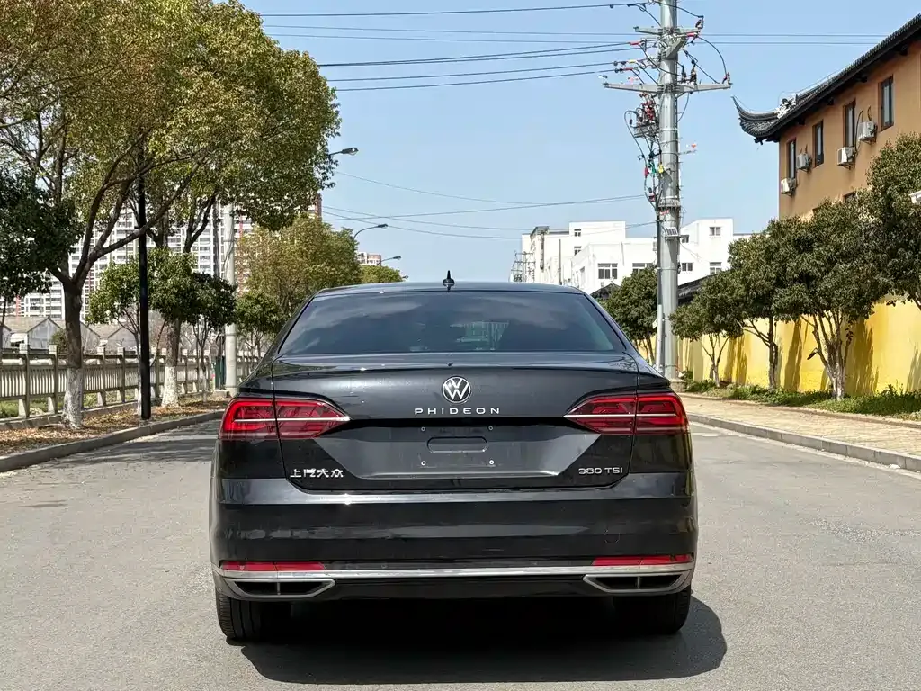 Volkswagen Phideon 2021 из CN, фото 6