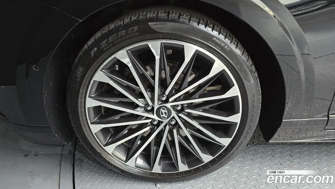 Hyundai Grandeur 2023 из KR, фото 9