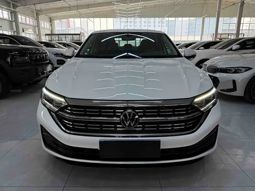 Volkswagen Sagitar 2022 из CN, фото 8