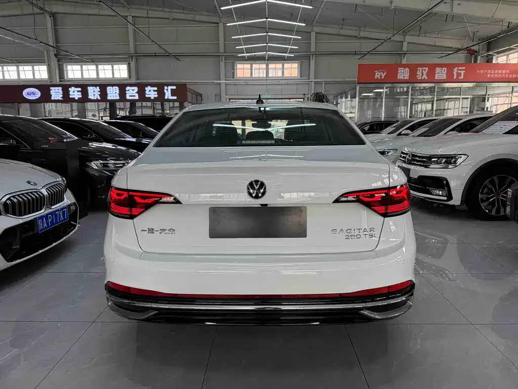 Volkswagen Sagitar 2022 из CN, фото 10