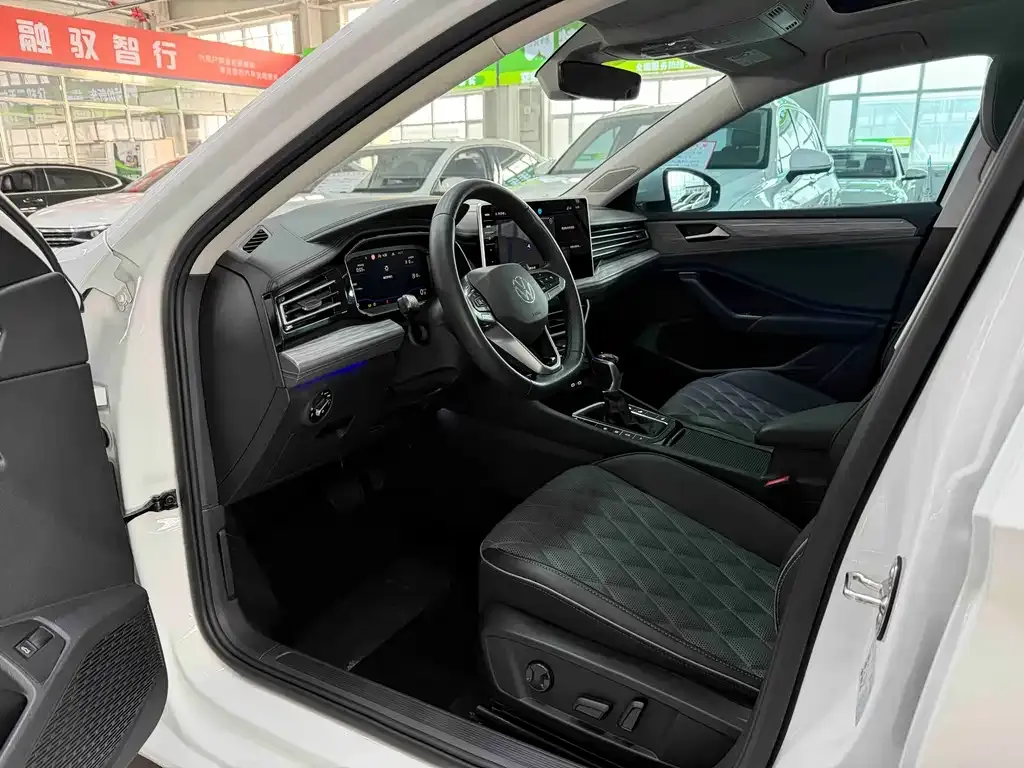 Volkswagen Sagitar 2022 из CN, фото 6
