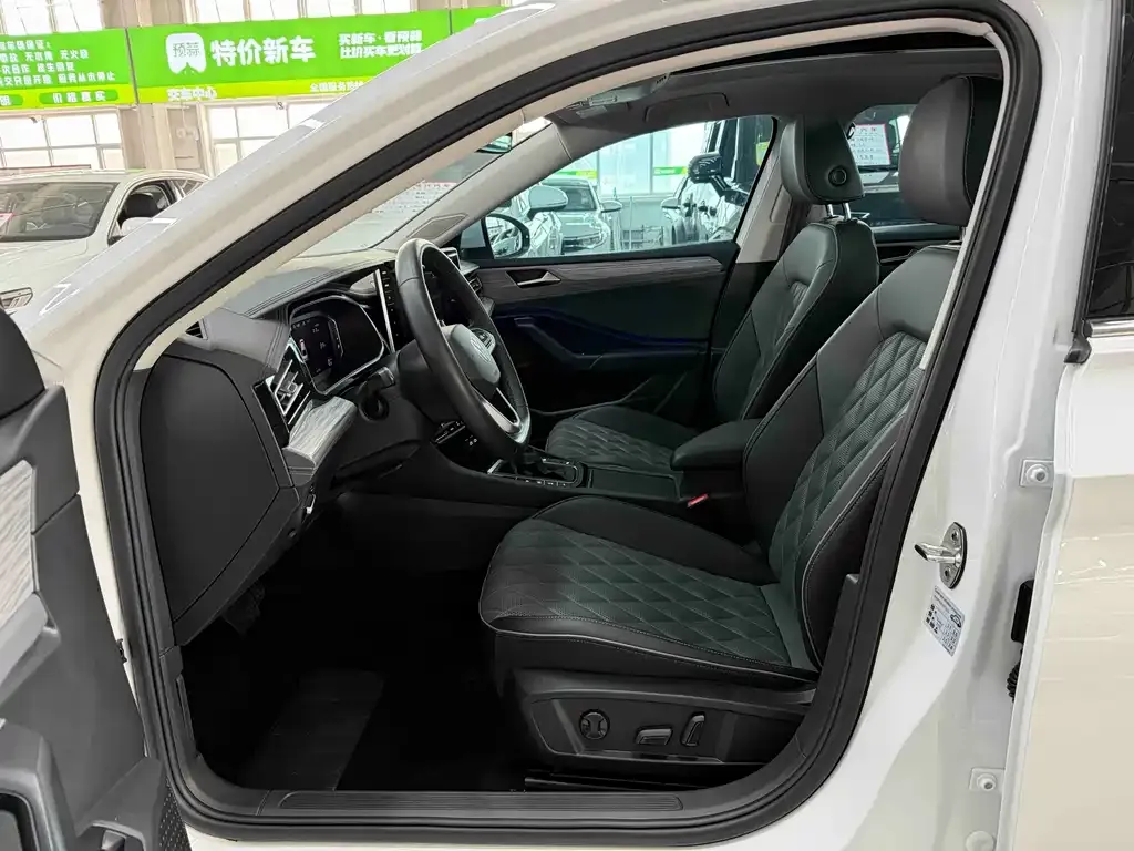 Volkswagen Sagitar 2022 из CN, фото 4