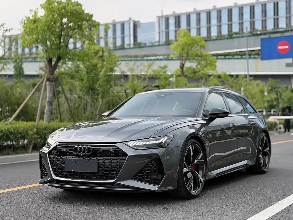 Audi RS 6 2023 из CN, фото 1