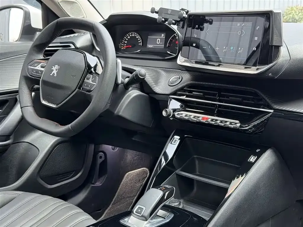 Peugeot 2008 2023 из CN, фото 6