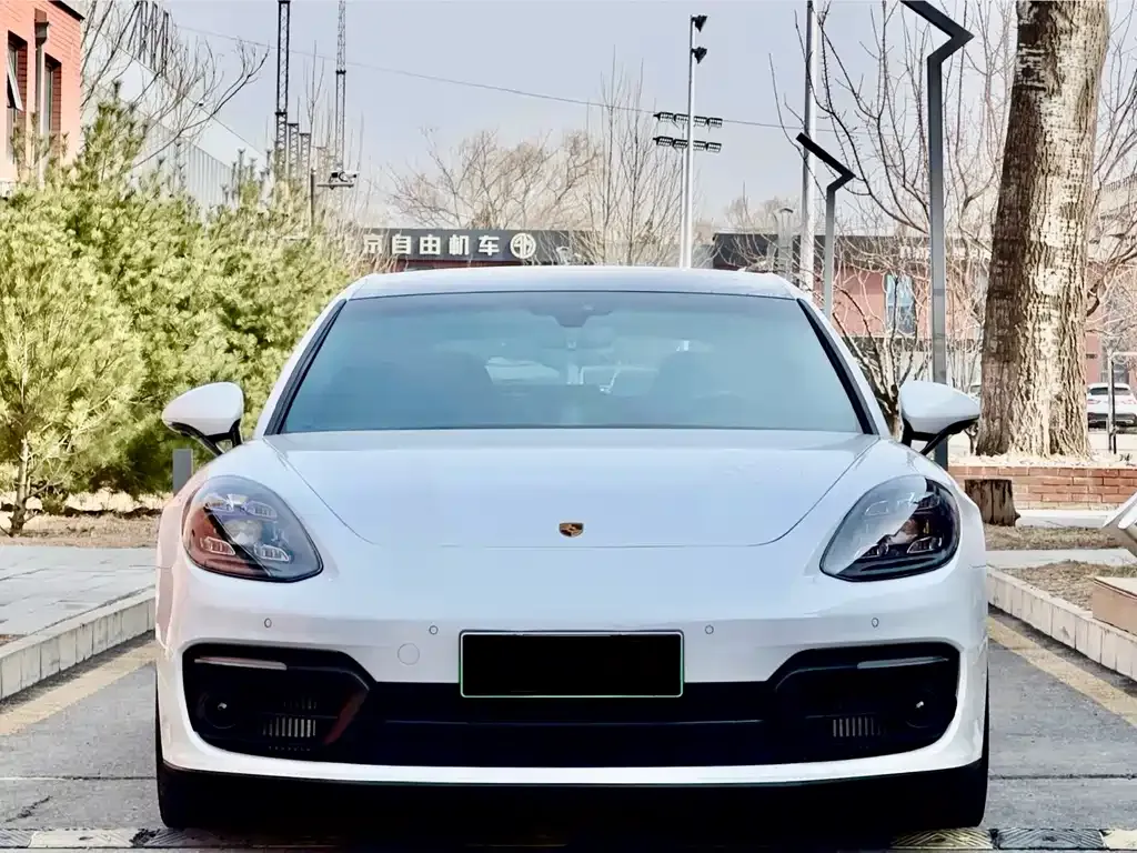 Porsche Panamera Hybrid 2022 из CN, фото 8