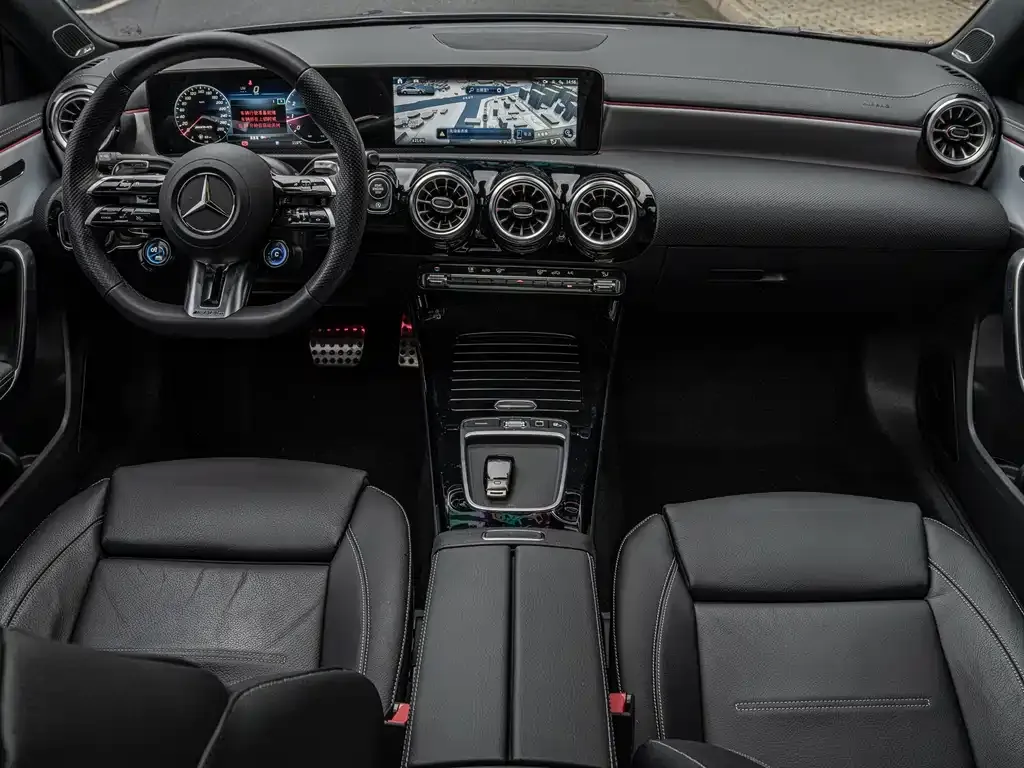 Mercedes-Benz A-Class AMG (Import) 2025 из CN, фото 7