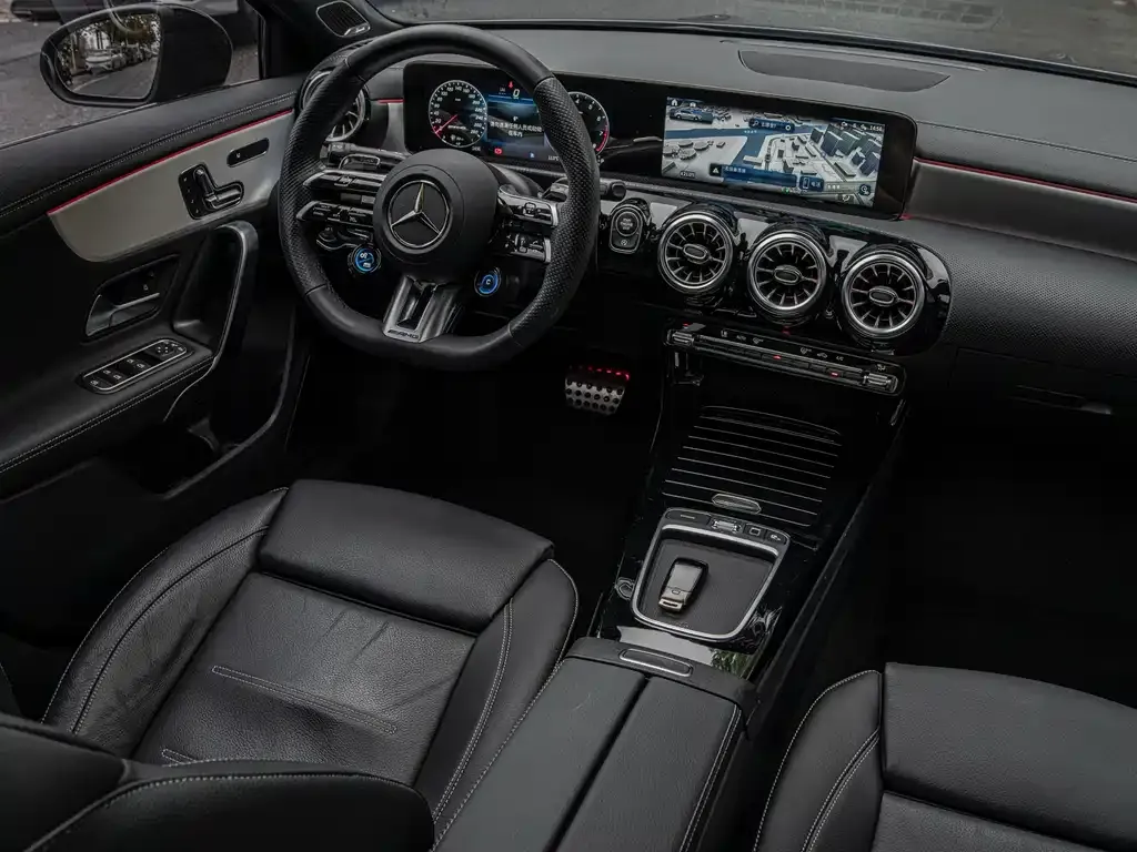 Mercedes-Benz A-Class AMG (Import) 2025 из CN, фото 4