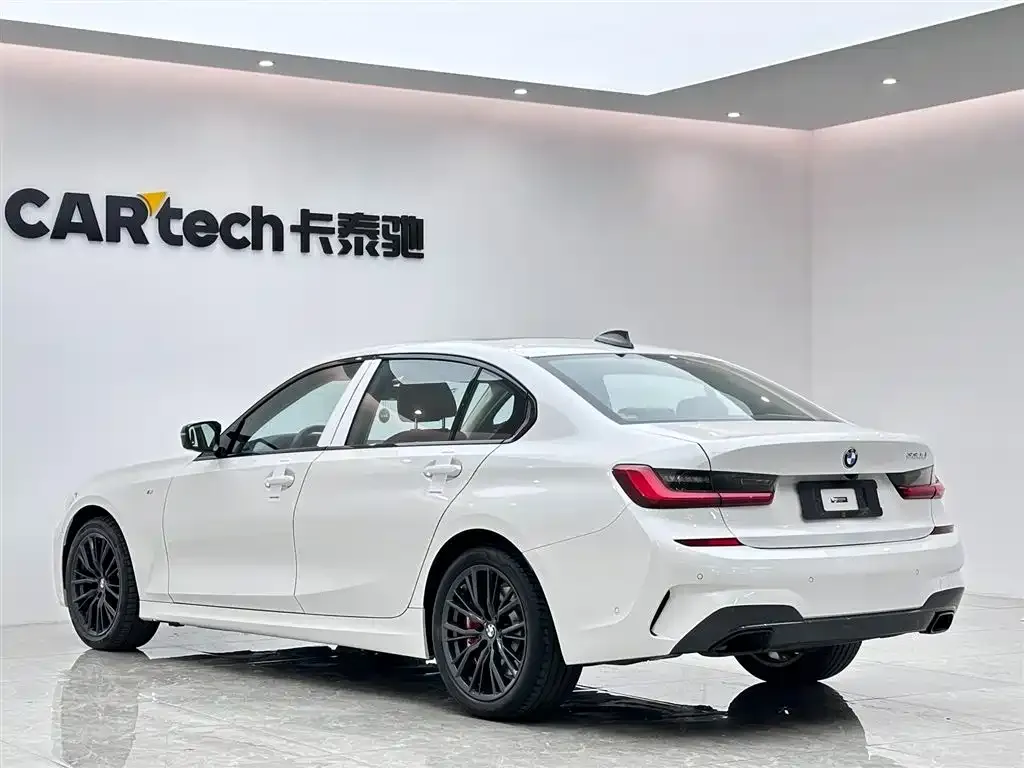 BMW 3 Series 2021 из CN, фото 6
