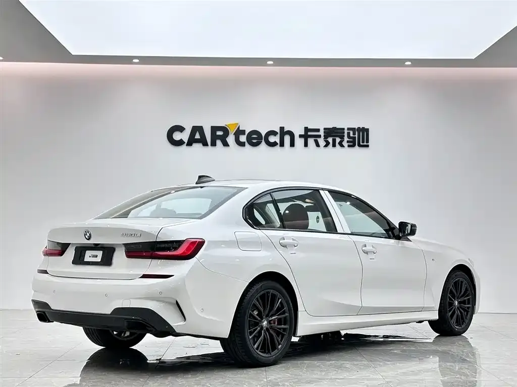 BMW 3 Series 2021 из CN, фото 4