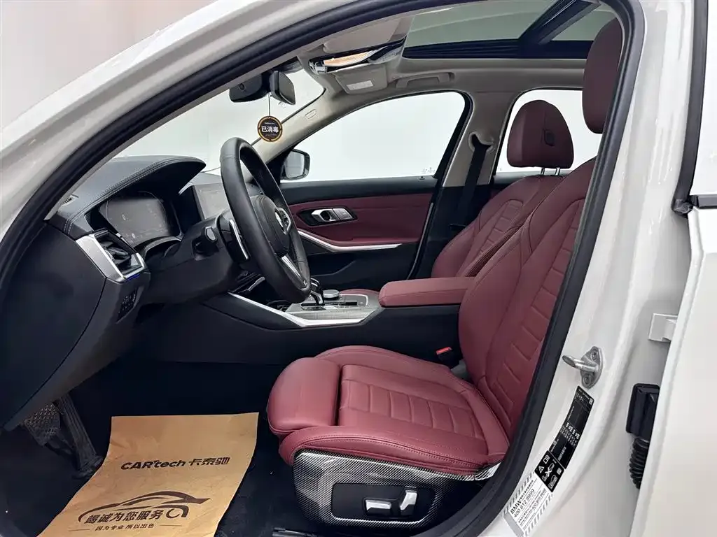 BMW 3 Series 2021 из CN, фото 10