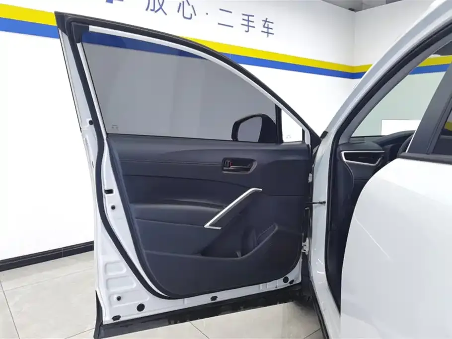 Toyota Frontlander 2024 из CN, фото 3