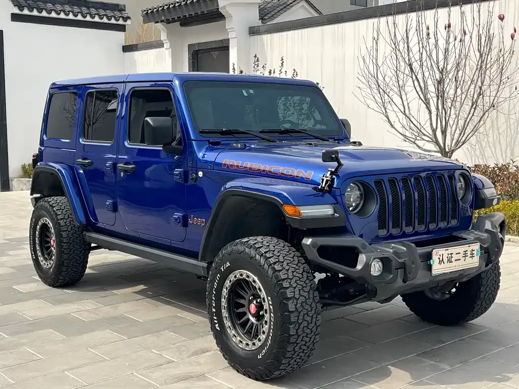 Jeep Wrangler — фото 10