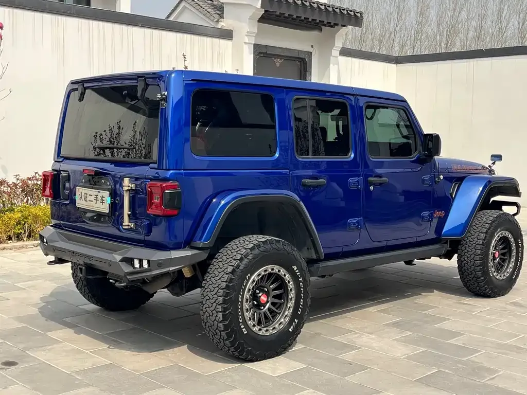 Jeep Wrangler — фото 3