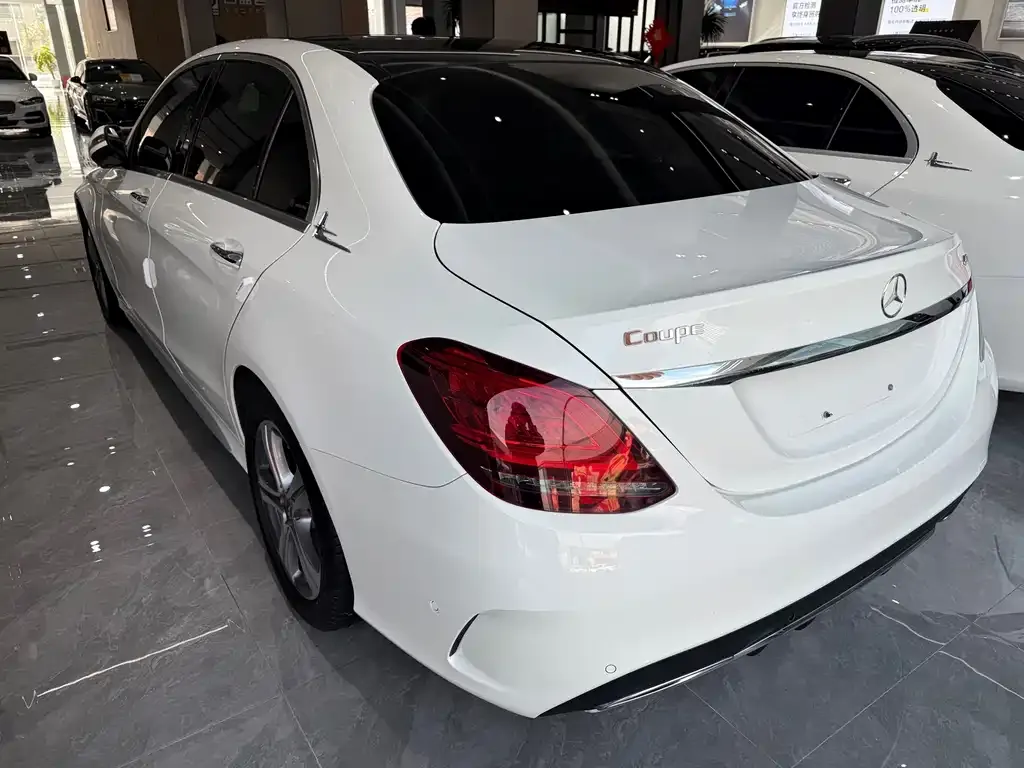 Mercedes-Benz C-Class 2021 из CN, фото 2