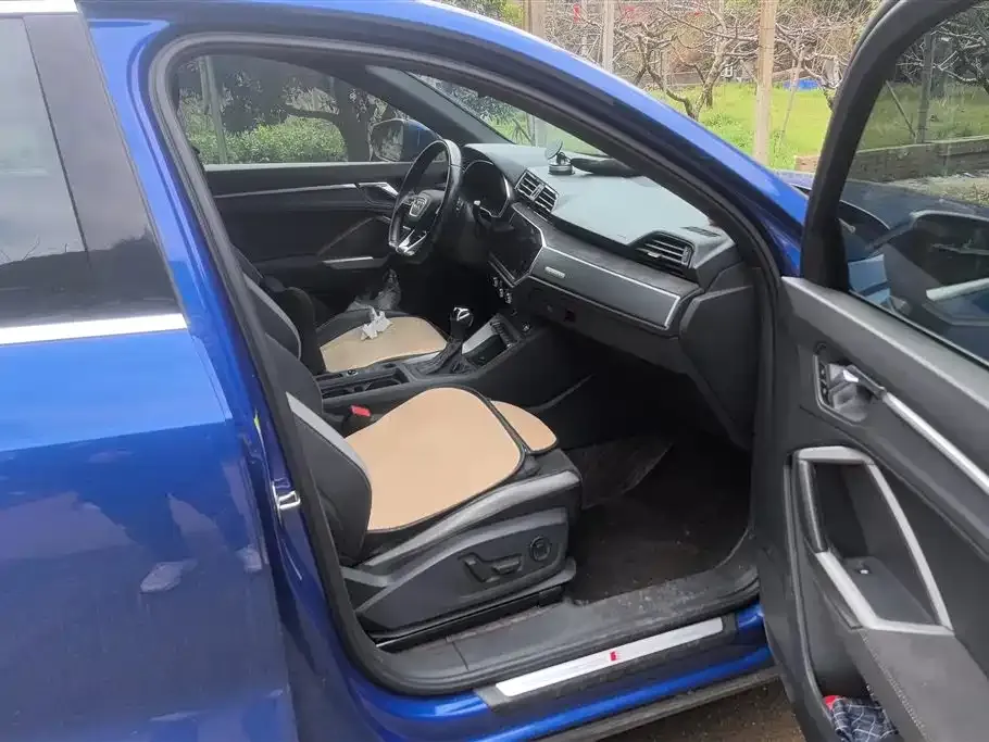 Audi Q3 2022 из CN, фото 2