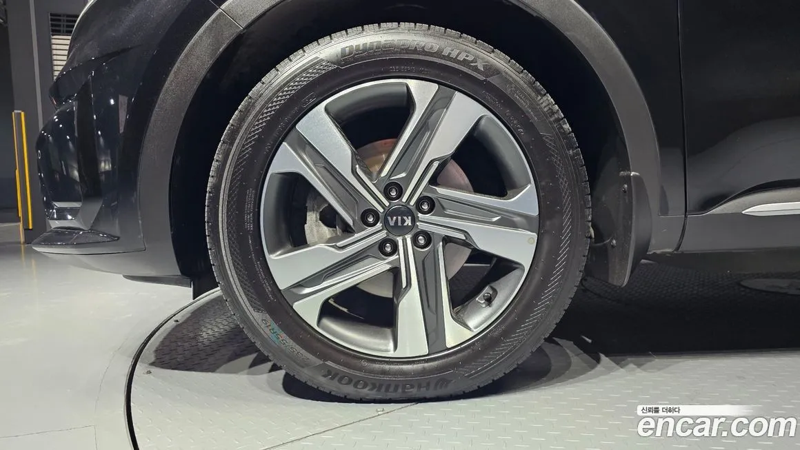 Kia Sorento — фото 3