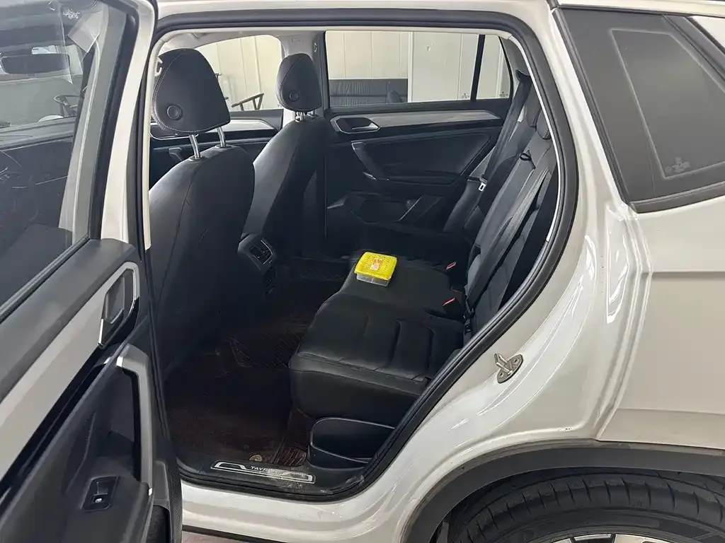 Volkswagen Tayron 2022 из CN, фото 8