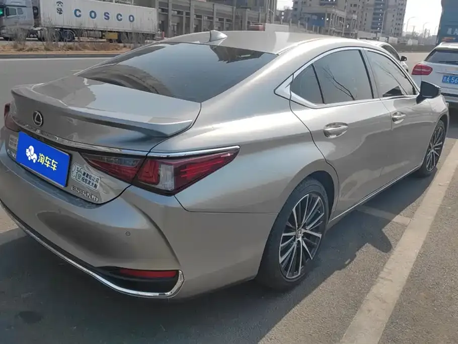 Lexus ES 2024 из CN, фото 4