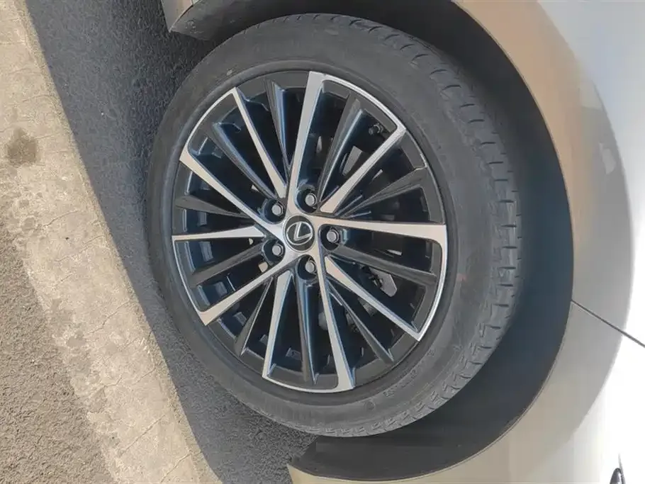 Lexus ES 2024 из CN, фото 7