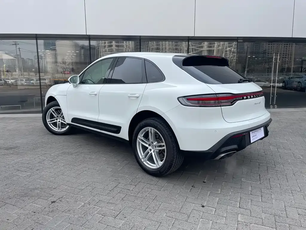 Porsche Macan — фото 3