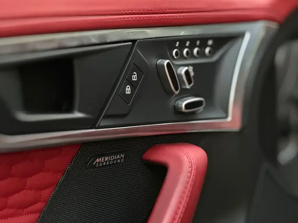 Jaguar F-TYPE 2022 из CN, фото 2