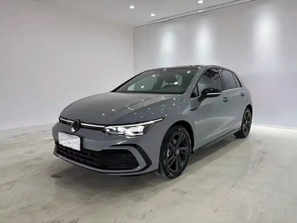 Volkswagen Golf 2022 из CN, фото 1
