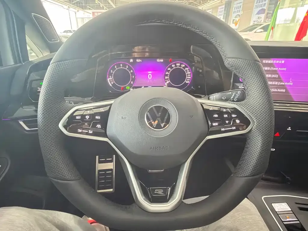 Volkswagen Golf 2022 из CN, фото 9