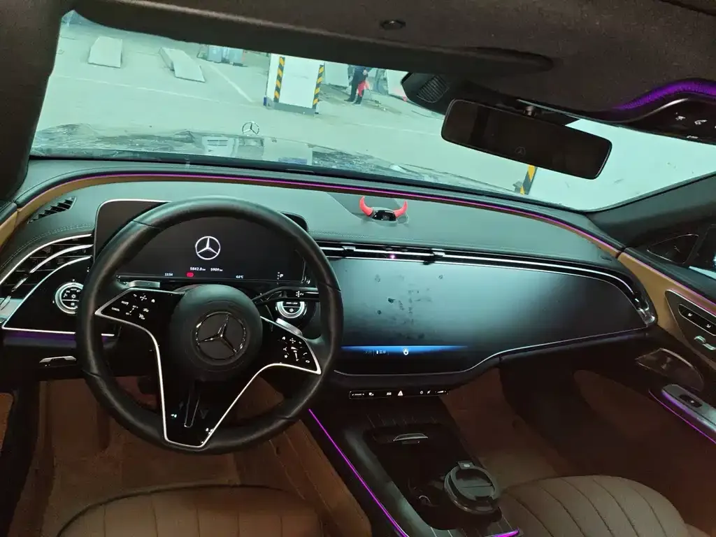 Mercedes-Benz E-Class 2025 из CN, фото 7