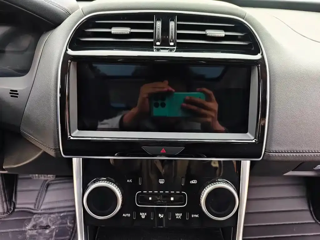 Jaguar XEL 2021 из CN, фото 2