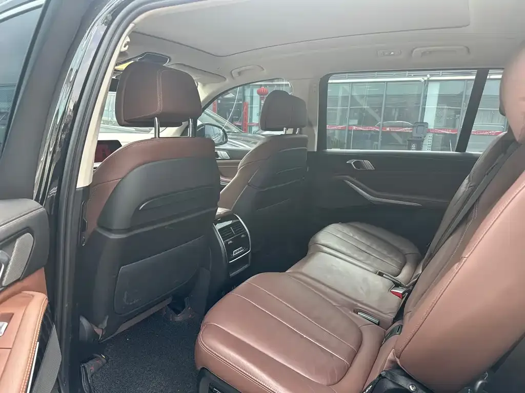 BMW X7 2022 из CN, фото 2