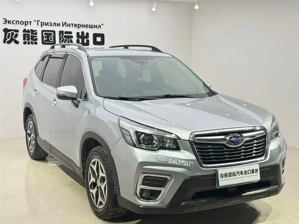 Subaru Forester — фото 6