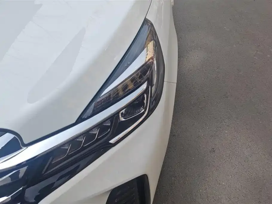 Buick GL8 2024 из CN, фото 5