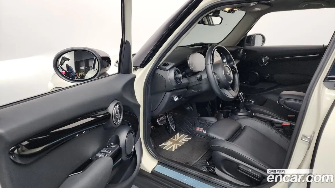 Mini Cooper 2022 из KR, фото 10