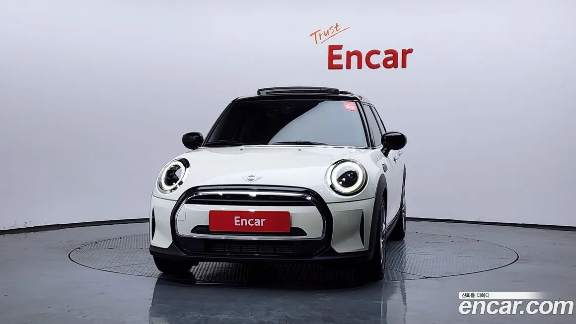 Mini Cooper 2022 из KR, фото 2