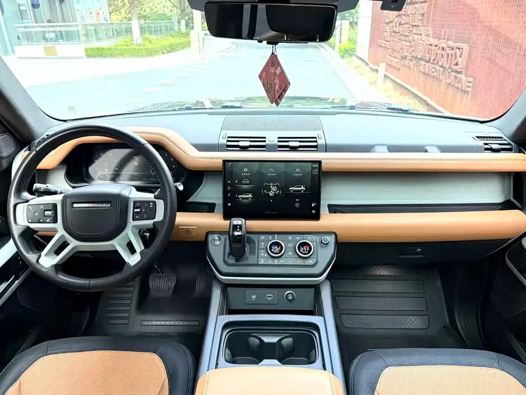 Land Rover Defender — фото 7