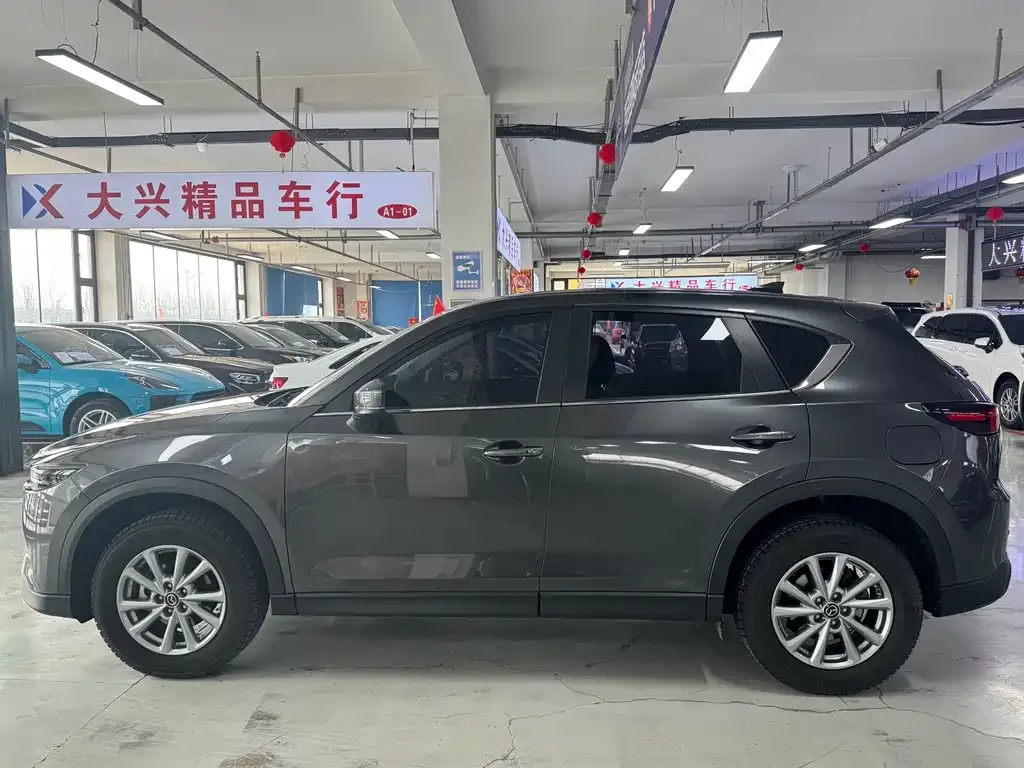 Mazda CX-5 2023 из CN, фото 5