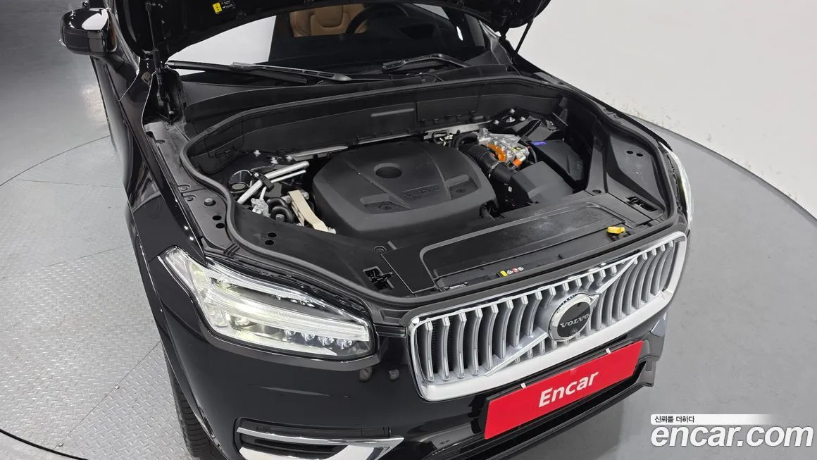 Volvo XC90 2024 из KR, фото 5