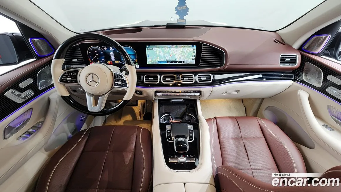 Mercedes-Benz GLS-Class — фото 9