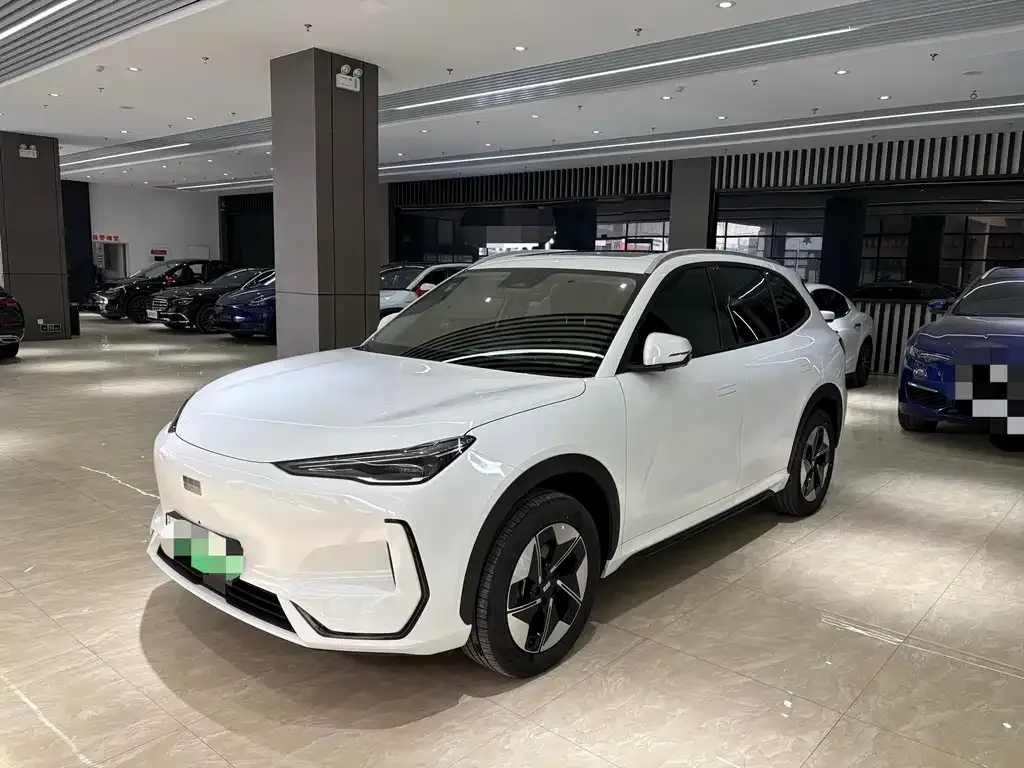 Geely Galaxy E5 — фото 1