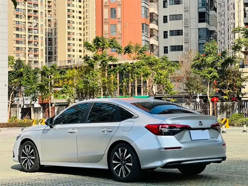 Honda Civic — фото 9