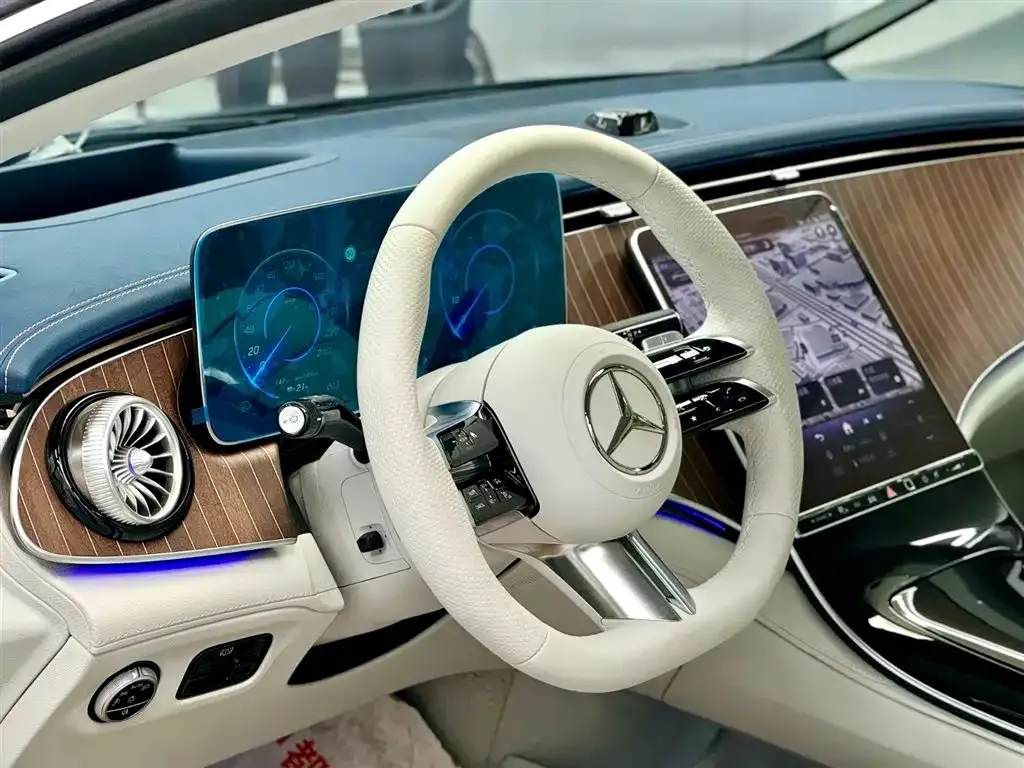 Mercedes-Benz EQE 2025 из CN, фото 3