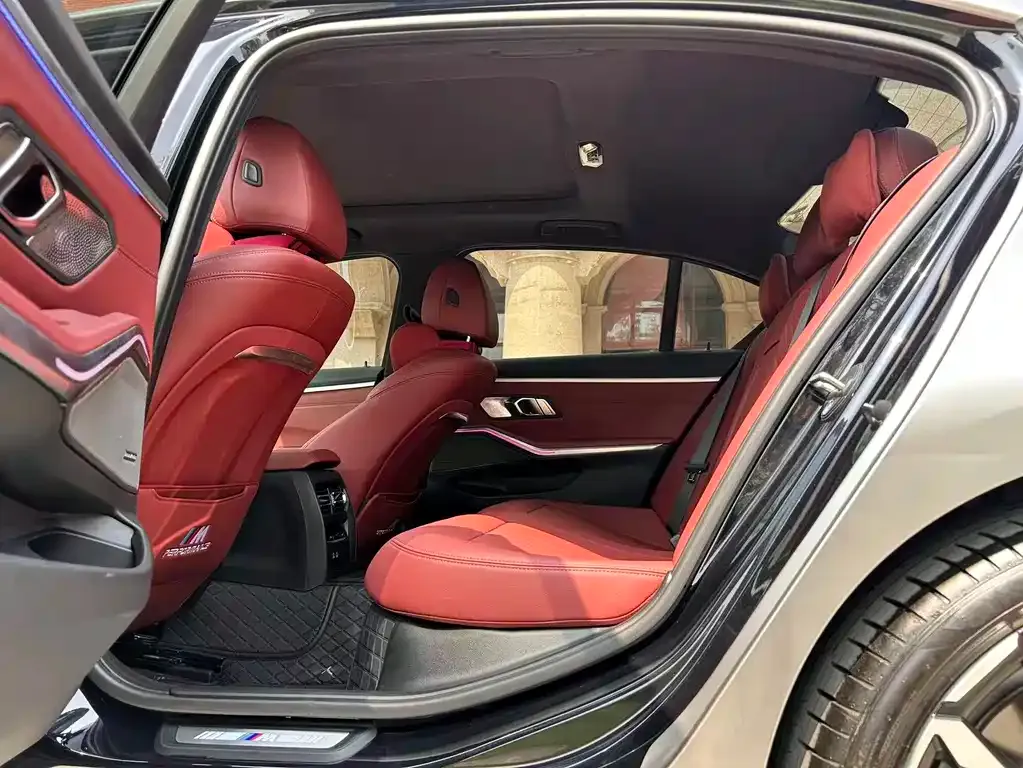 BMW 3 Series 2025 из CN, фото 7