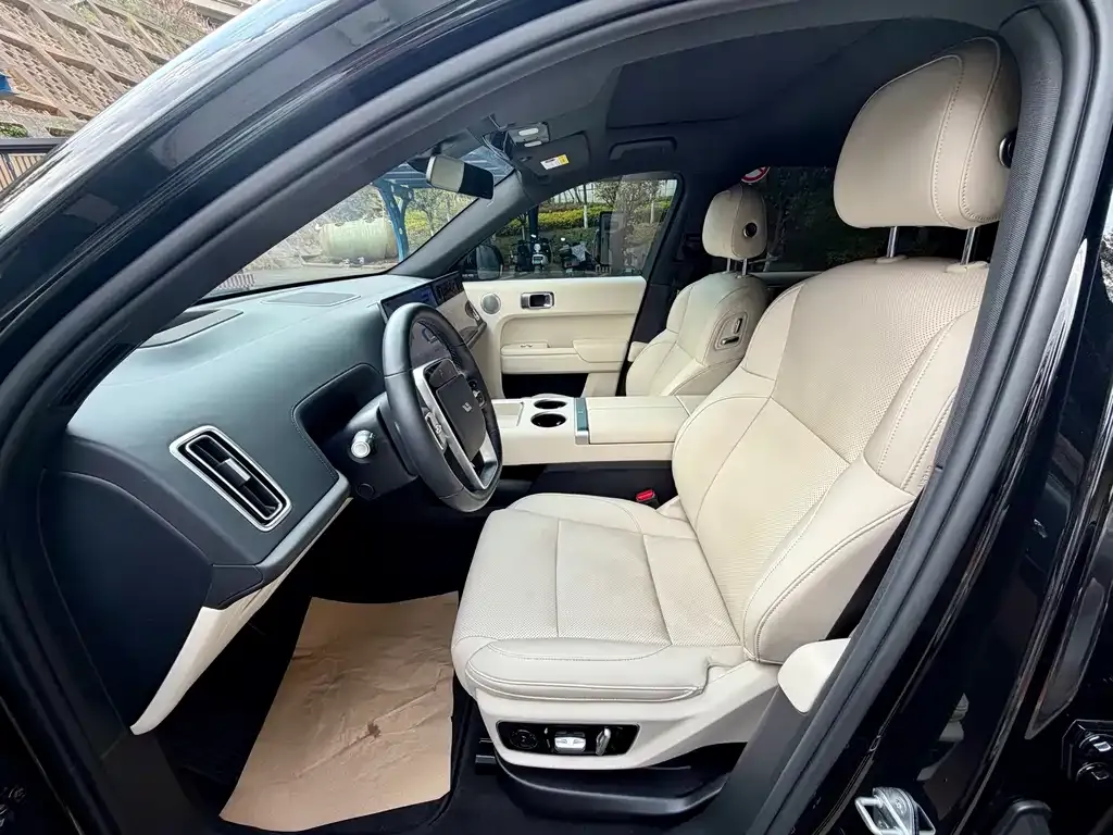 Li Auto L7 2024 из CN, фото 2