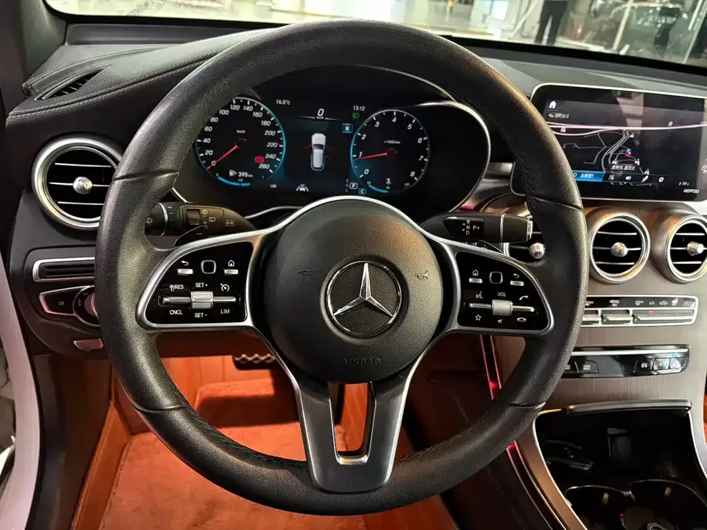 Mercedes-Benz GLC 2021 из CN, фото 9