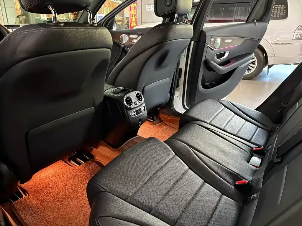 Mercedes-Benz GLC 2021 из CN, фото 3