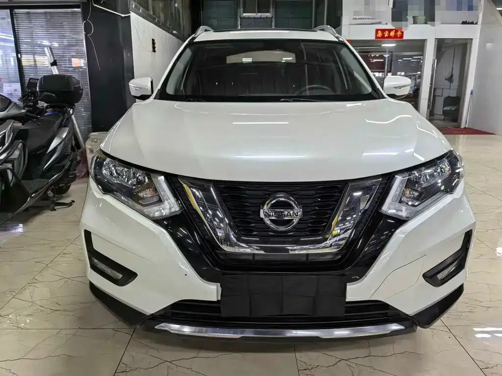 Nissan X-Trail — фото 2