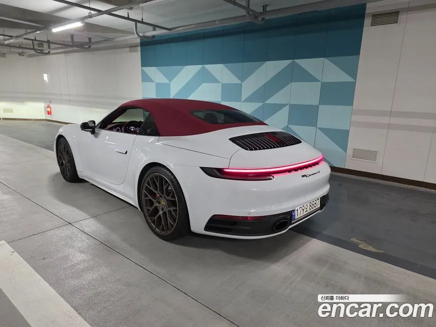 Porsche 911 2021 из KR, фото 4