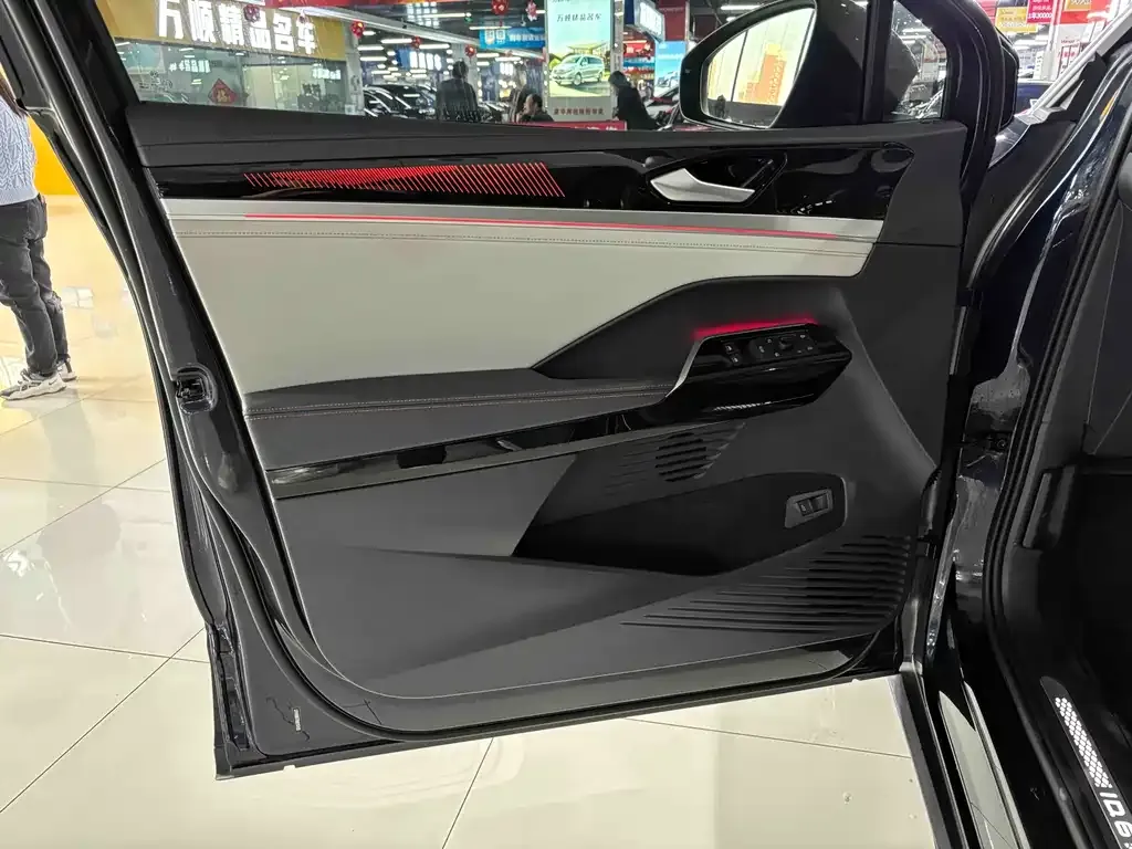 Volkswagen ID.6 Crozz 2022 из CN, фото 8