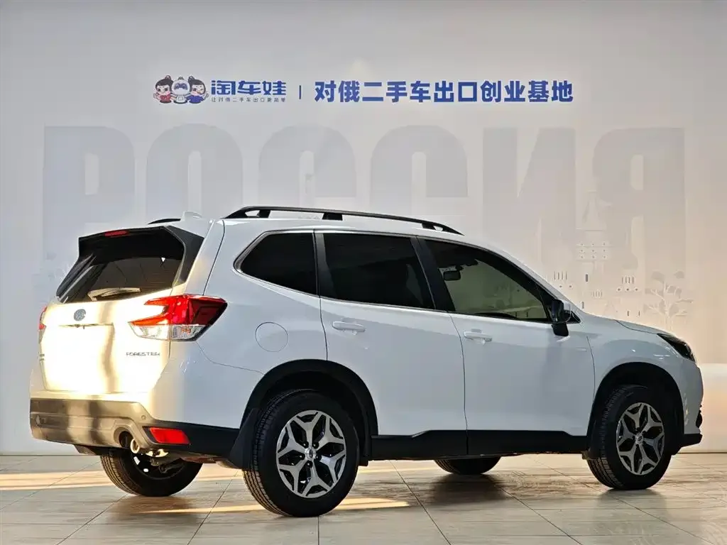 Subaru Forester 2023 из CN, фото 8